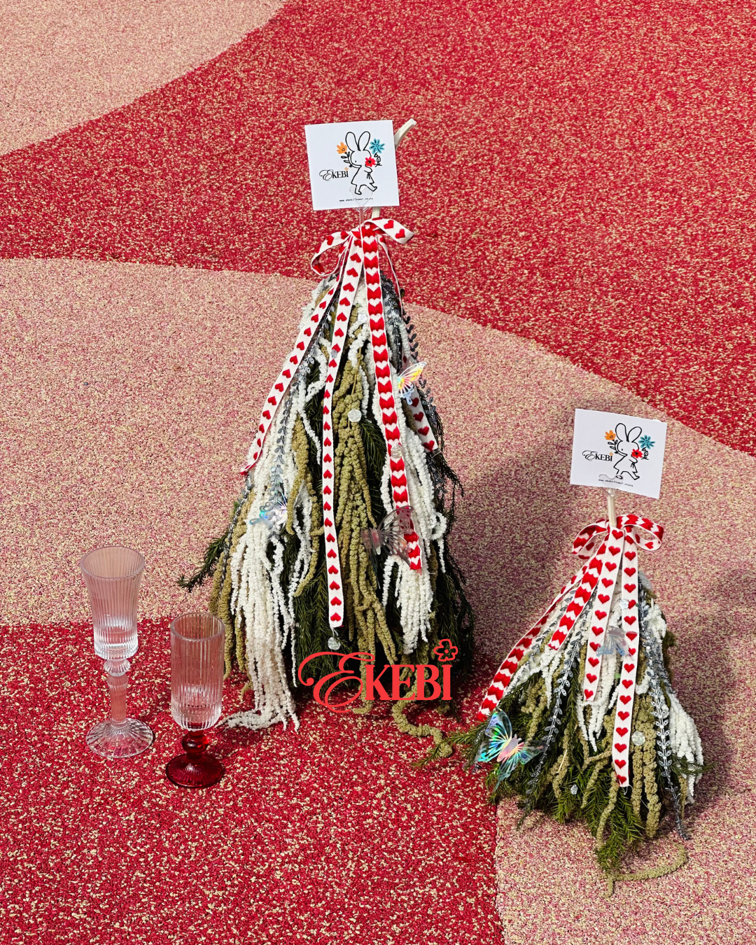 ⋆˚✧ JULGRAN EKEBI𖧷 野生聖誕暴走族